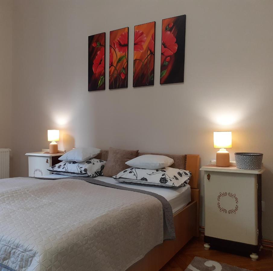Appartamento Ékszerdoboz Apartman Eger Esterno foto