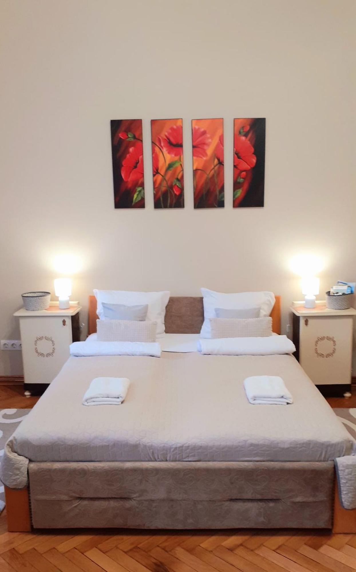 Appartamento Ékszerdoboz Apartman Eger Esterno foto